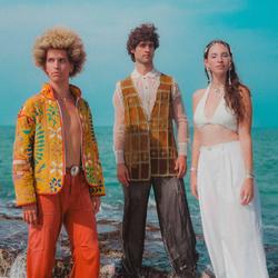Live Nation: Father Of Peace